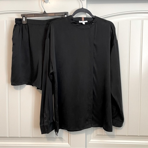 Lunya silk long sleeve and shorts lounge wear set size large - Picture 1 of 13